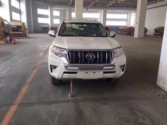 2019款丰田霸道4000报价 顶级运动气质