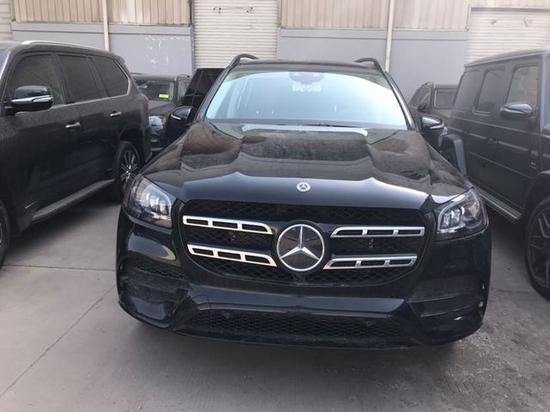 2020款奔驰GLS450 稳重大气首选配置价格