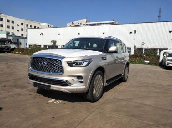 20款英菲尼迪QX80豪华全尺寸更胜一筹