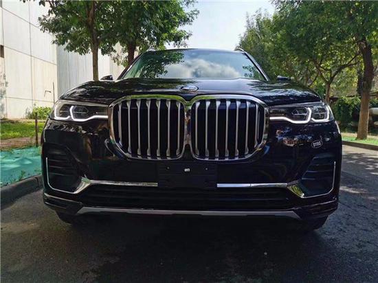 19款宝马X7豪华旗舰SUV 售价仅80多万起