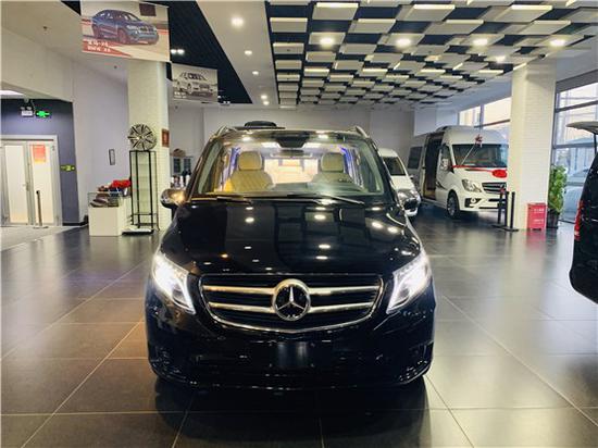 奔驰威霆商务车价格行情 高顶平顶均现车