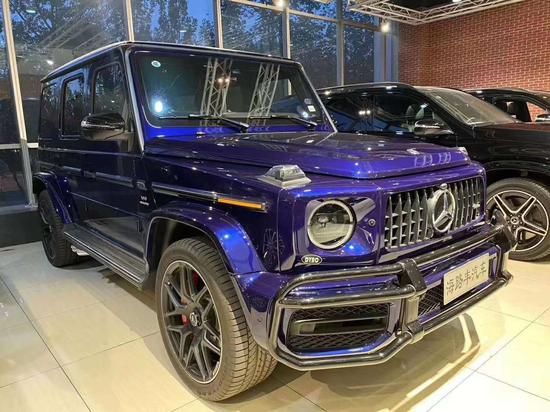 奔驰G63新款行情店内实拍配置颜色齐全