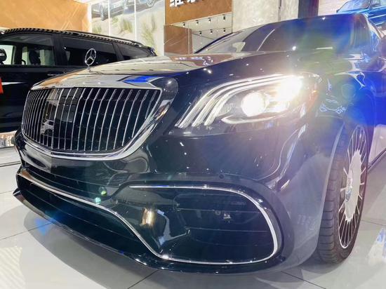 奔驰迈巴赫S560精湛考究内饰完美做工