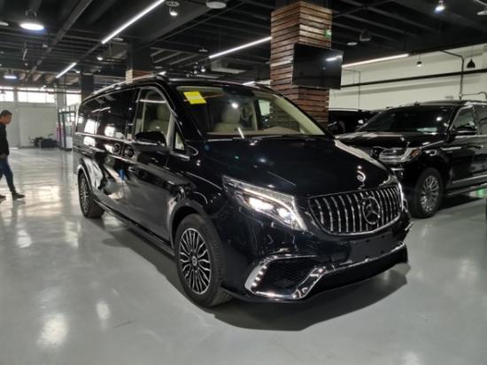 奔驰威霆改装V260商务私人定制国六现车