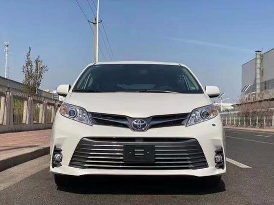 20款丰田塞纳两驱四驱港口现车价格优惠