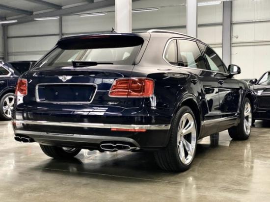 20款宾利添越国六汽柴油及3.0T夏季待售