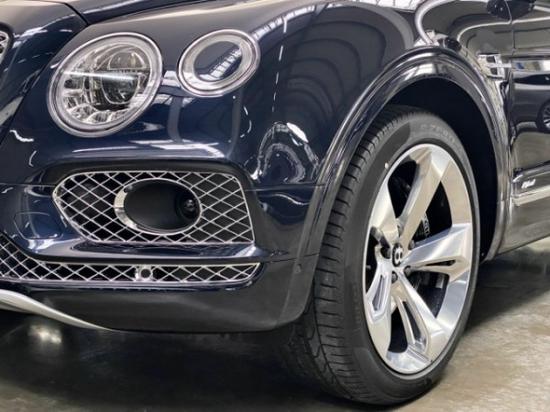 20款宾利添越国六汽柴油及3.0T夏季待售