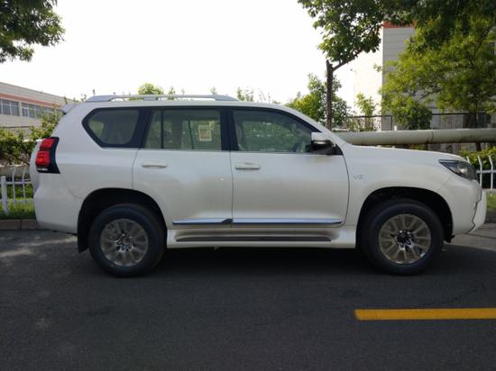 2020款丰田霸道4000 霸气越野配置详解