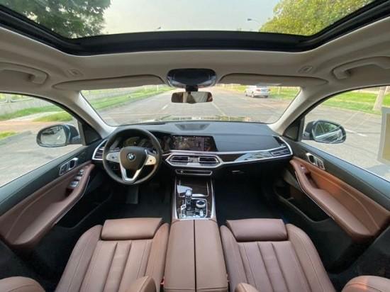 20款宝马X7豪华SUV现车劲爆价格优惠行情