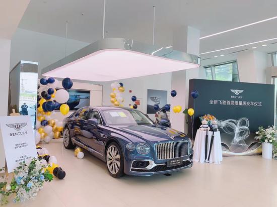 20款宾利飞驰现车外观内饰欣赏狂野风格