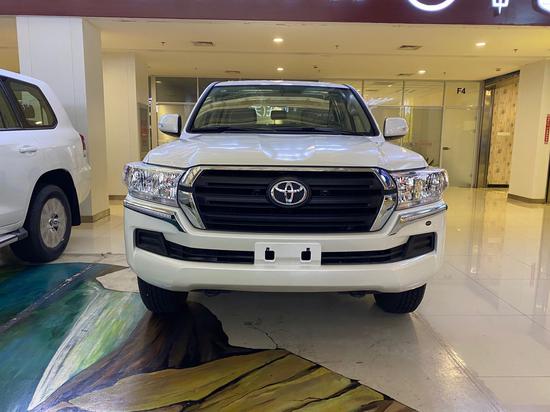 2020款丰田酷路泽4000实拍配置价格美丽