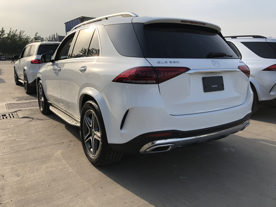 奔驰gle350轿跑落地价,奔驰gle350落地价 20款奔驰gle350报价科技奢华感油然而生