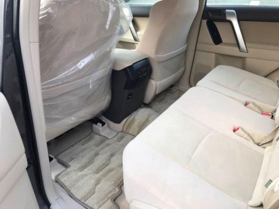 黑色丰田霸道4000VX外挂丝绒版真实报价