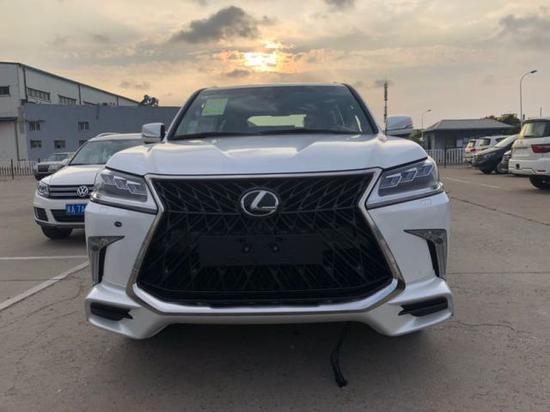 20款雷克萨斯LX570畅爽降价10W跨越崎岖