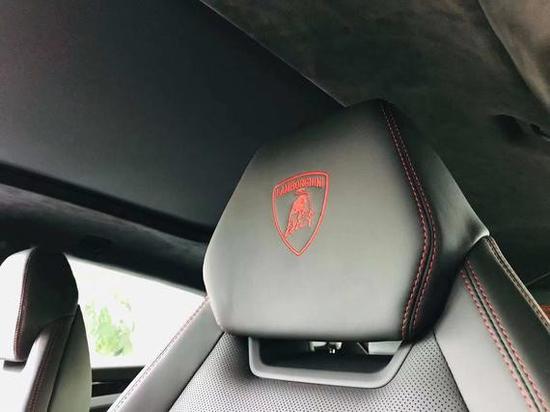 国六兰博基尼Urus报价 超跑的心看世界