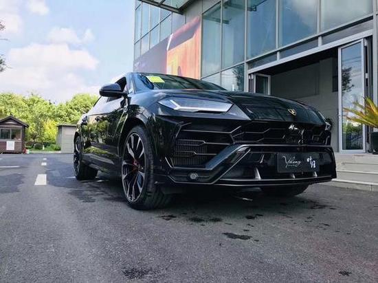 国六兰博基尼Urus报价 超跑的心看世界