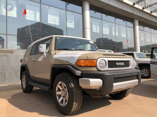 丰田FJ酷路泽始终是一个专业的越野好手
