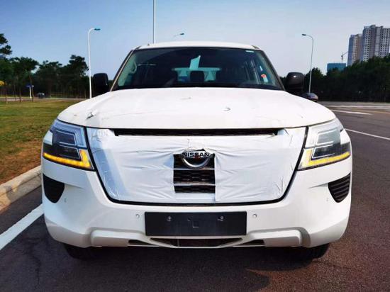 2020款日产途乐Y62中东版促销销售