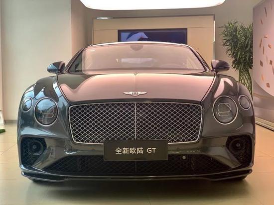 2020款宾利欧陆GT特别定制外漆豪华SUV