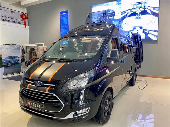 瑞弗启界R500福特新全顺底盘，商旅两用