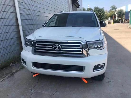 2020款丰田红杉5.7自然吸气新车到店