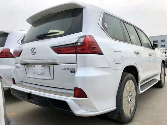 2021款雷克萨斯lx570月末优惠多裸利价