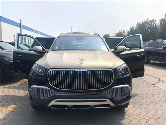 迈巴赫GLS600现车外观有着很强的辨识度
