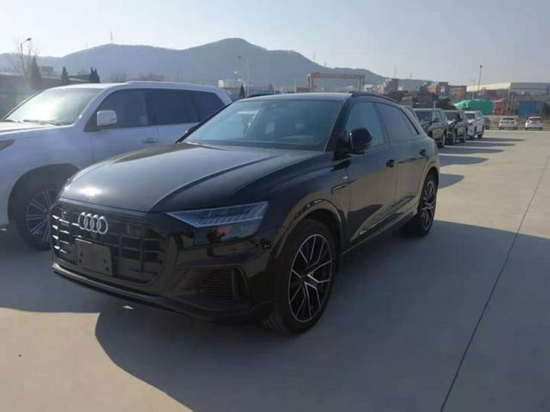 2021款奥迪Q8全新旗舰SUV 国六分期购车