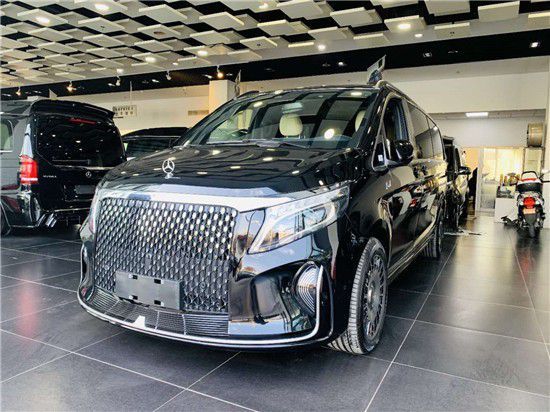圣母峰奔驰V260七座保姆车多少钱 低价