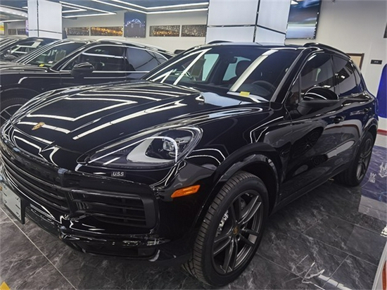 21款保时捷卡宴 全国分期首付30万现车