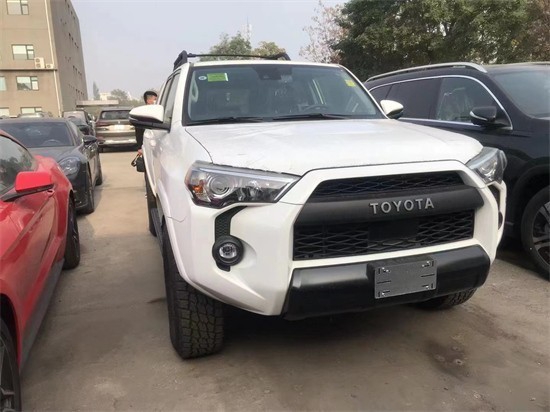 2021款丰田超霸国六色全裸售50余万安排