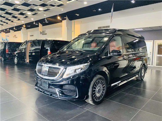 21款全新奔驰商务V260L红色内饰最低价