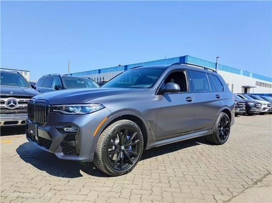 21款宝马X7现车促销优惠可达10-15W左右