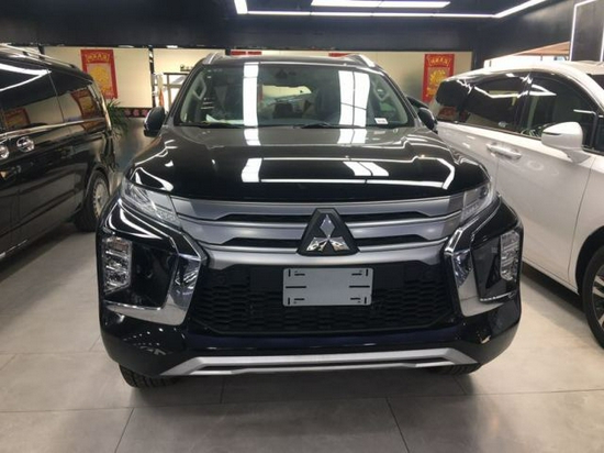 强悍越野三菱帕杰罗劲畅3.0L港口最低价