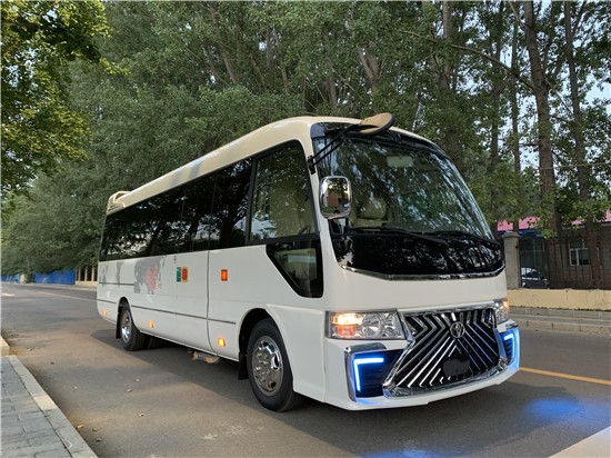 丰田考斯特9座价格，考斯特9座内饰实拍