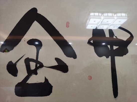 新款奔驰G63尽情优惠放价到底裸车270万