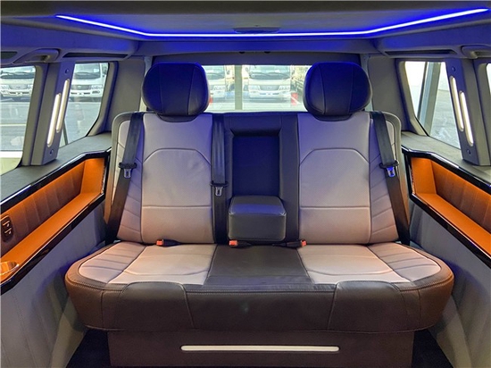 福特勇猛者现车3.5TT双涡轮增压V6缸