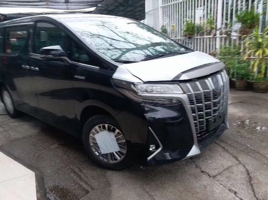 21款丰田埃尔法油电混合动力随时提现车