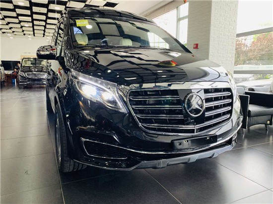 新款奔驰威霆高顶七座商务车最新价格