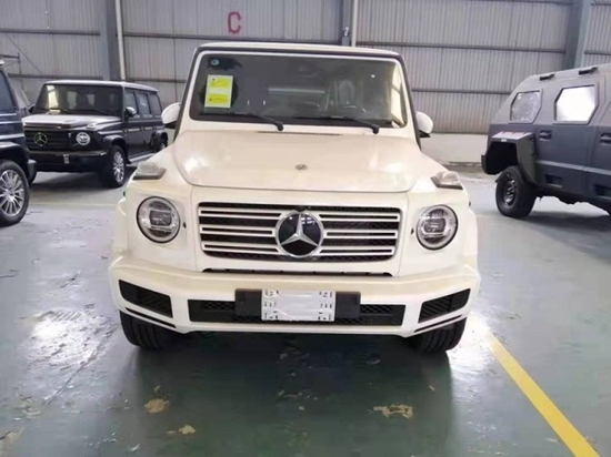 天津港2021款奔驰G350D柴油版国六报价