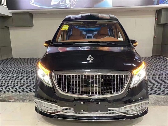 奔驰V260L改装高顶七座外观内饰全升级