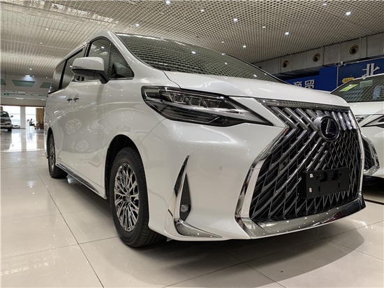 22款雷克萨斯LM300现车仅售160万巨划算