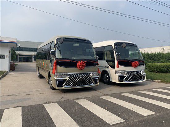 丰田考斯特豪华12座价格北京现车优惠