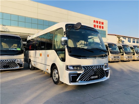 丰田考斯特10座行政版 现车价格优惠