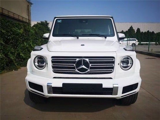 2022款奔驰G500国六190余万现货亲情价