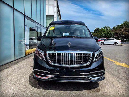 新款奔驰V260L改装升级迈巴赫舒适享受