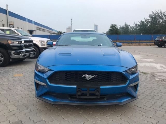 2022款福特野马2.3T进口轿跑售价29万