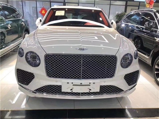 2022款宾利添越豪华现车实拍奢华驾驭