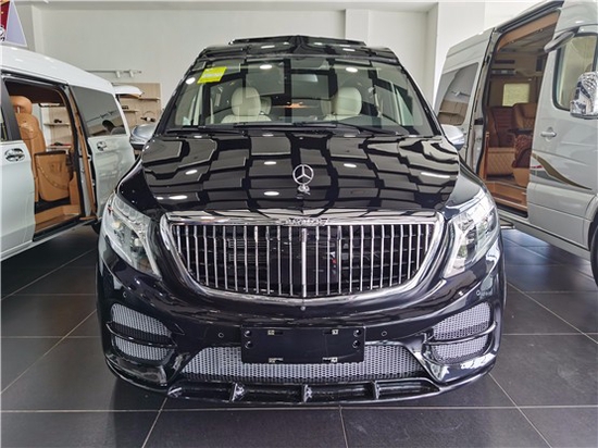 奔驰V260L改装迈巴赫版比埃尔法还漂亮