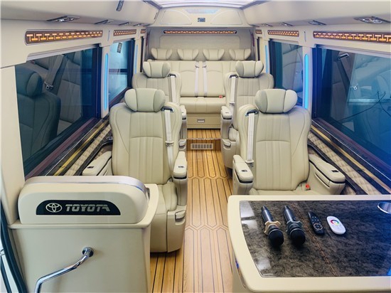 丰田考斯特12座接待商务车 报价及图片